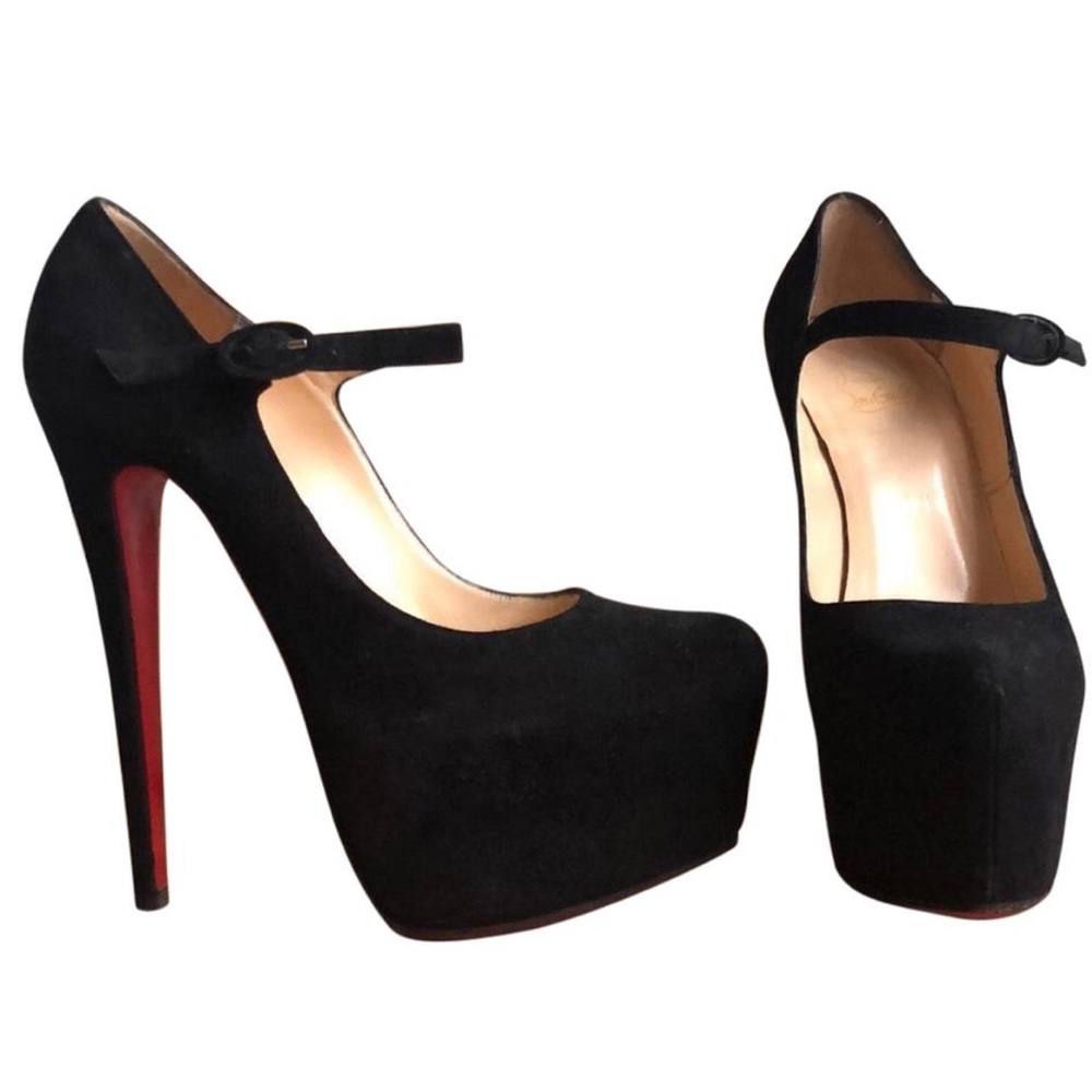 SOLD Lady Daffodil Mary Janes